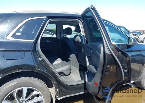 2021 Audi Q5 Premium 45 Tfsi Quattro S Tronic из США, поврежденный, VIN WA1AAAFYXM2129100